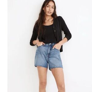 Madewell The Curvy Perfect Jean Short in Burnett Wash Size 25